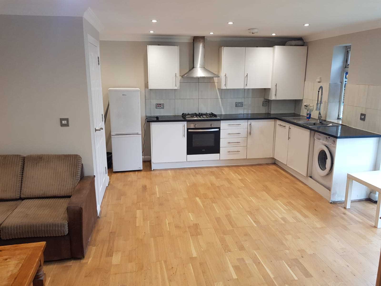 Walton Avenue,Harrow, - Picture 2