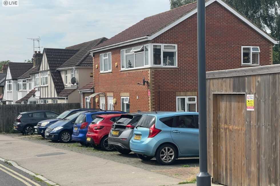 Walton Avenue,Harrow, - Picture 8